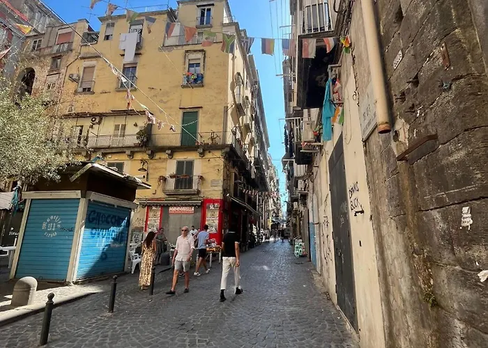 Civico 30 Napels